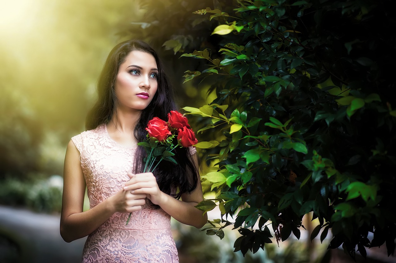 女生頭像搞怪最新版?zhèn)€性，時尚與趣味的完美融合