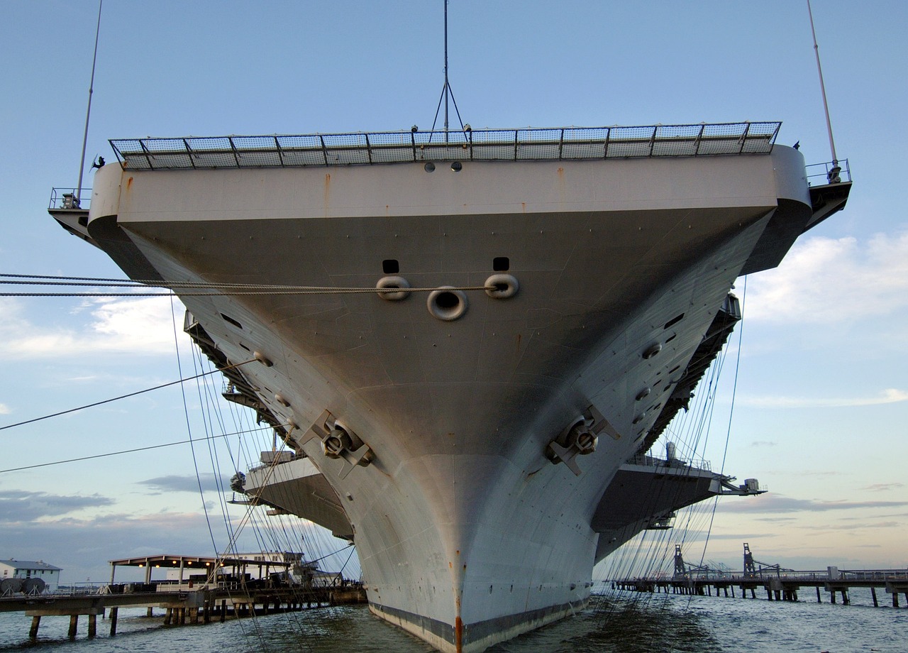 中國海軍艦艇改裝最新進展揭秘，167艦改裝進展迅速，海軍實力再升級